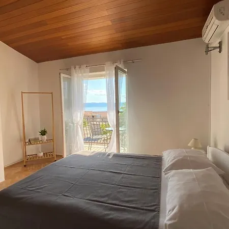 Studio Apartman More * Baska Voda