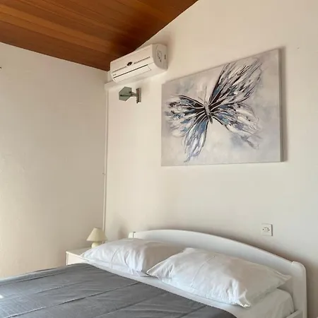 Studio Apartman More Apartment Baska Voda
